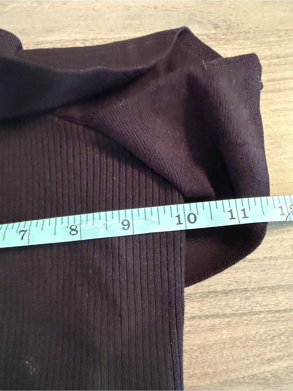 Express Ribbed One-Shoulder Top - Black - Picture 5 of 6